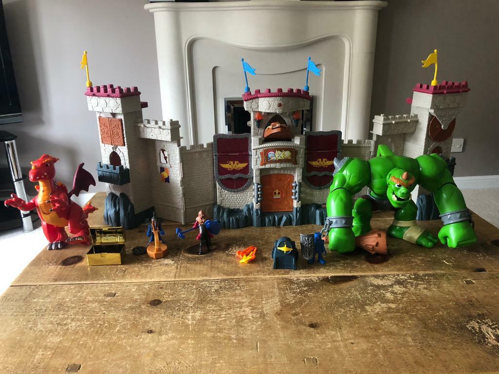 imaginext castle set